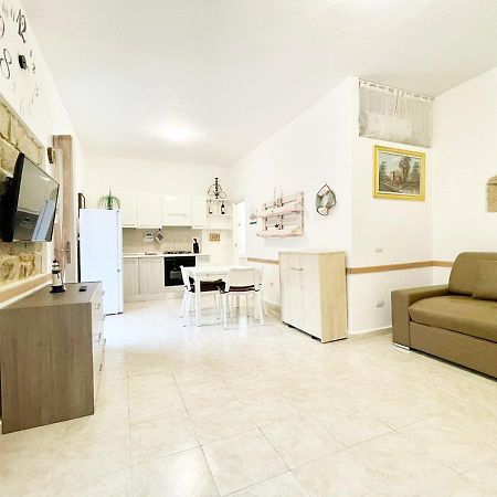 Pgs Immobiliare Srls Residenza Marino Bilocale In Centro Storico La Maddalena Apartment La Maddalena  Exterior foto