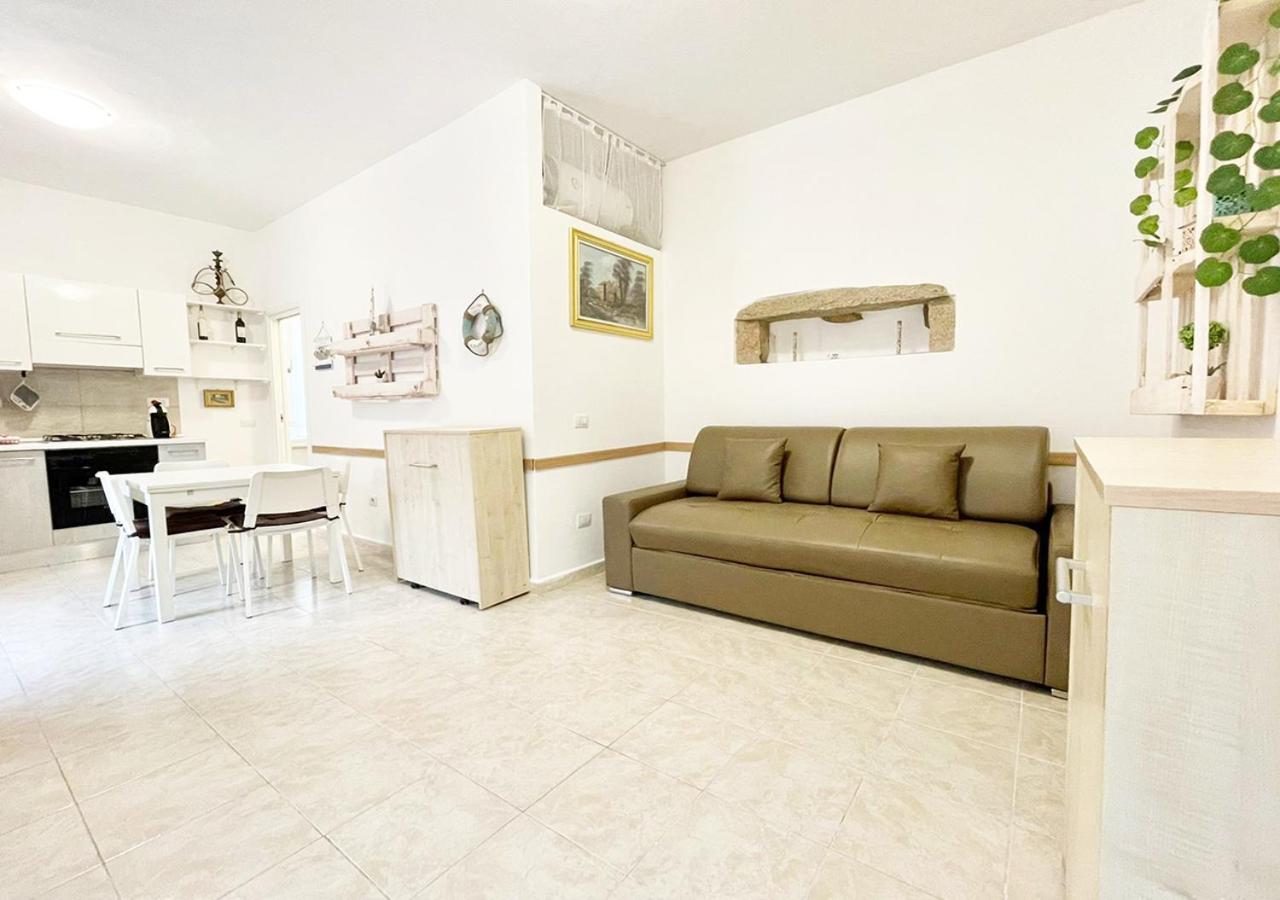 Pgs Immobiliare Srls Residenza Marino Bilocale In Centro Storico La Maddalena Apartment La Maddalena  Exterior foto
