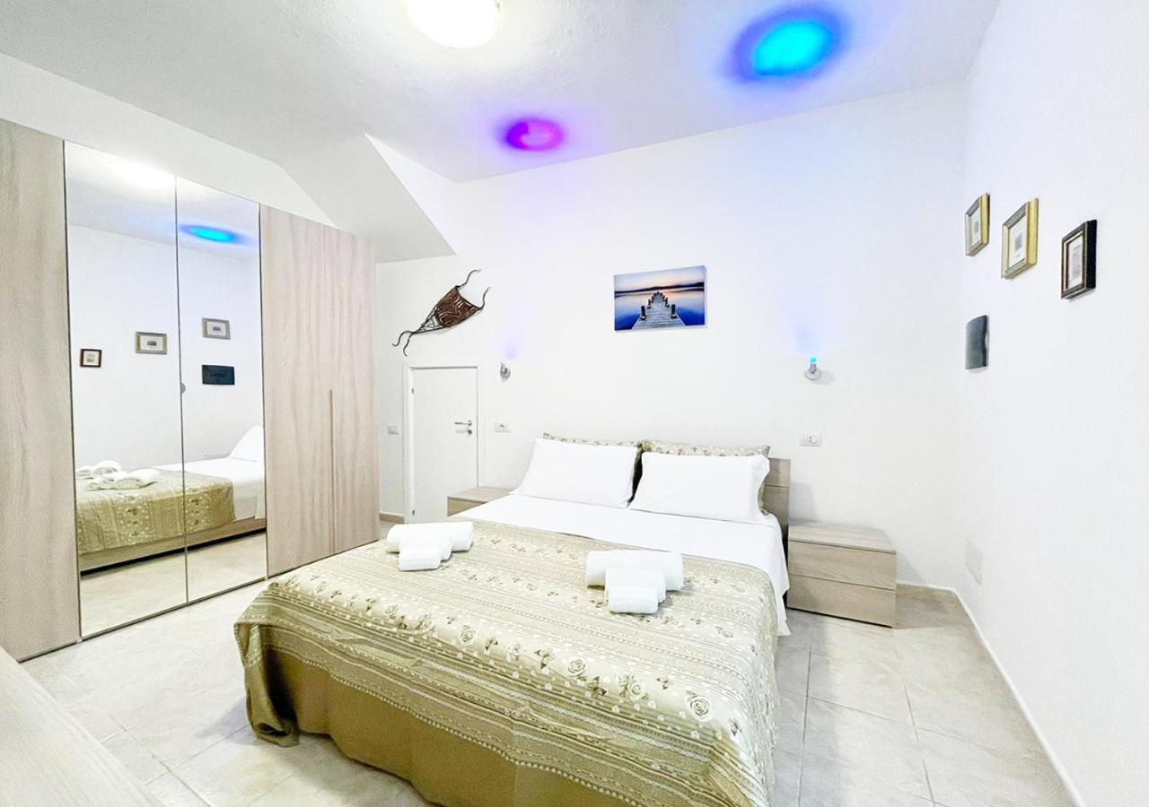 Pgs Immobiliare Srls Residenza Marino Bilocale In Centro Storico La Maddalena Apartment La Maddalena  Exterior foto